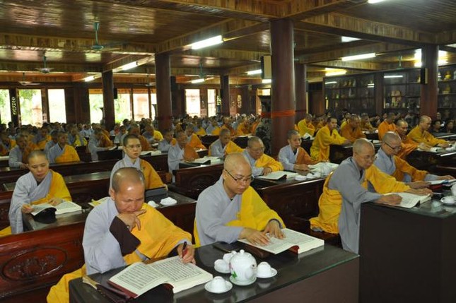 Hà Nội: Các trường hạ khai pháp an cư ảnh 6 bo de 1.jpg