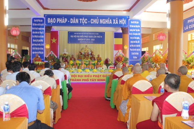 Phật giáo TP.Tây Ninh đại hội nhiệm kỳ 2016-2021 ảnh 1 1 tayninh 3.jpg