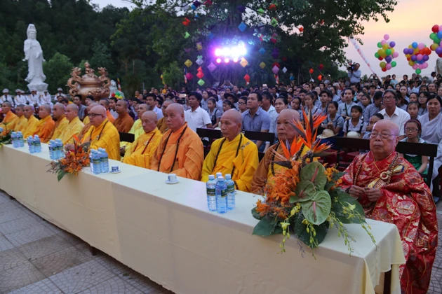 phatngocchuanamhai (29).jpg