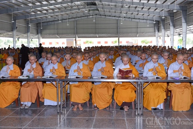 Khoa tu ngay 5-6 (10).JPG