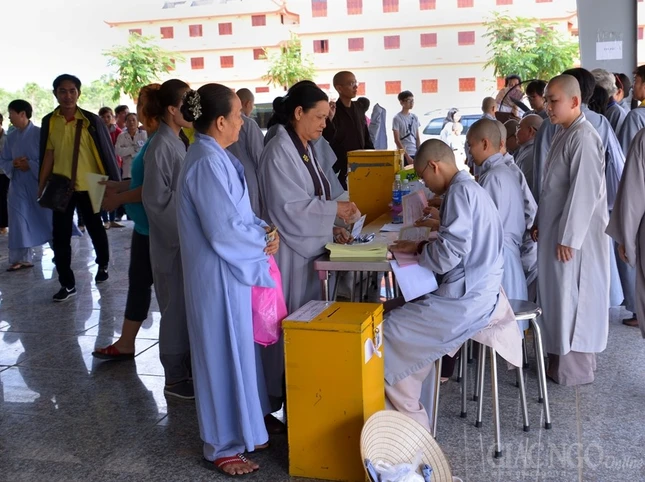 Khoa tu ngay 5-6 (12).JPG