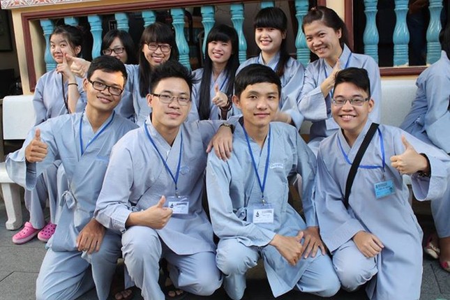 Quan Âm tu viện tổ chức khóa tu "Tình bạn" ảnh 1 10929146_832707680128430_7264178227682237945_n.jpg