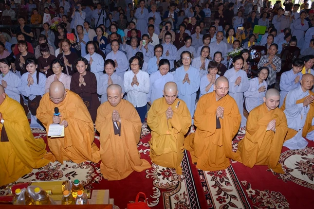 Khoa tu ngay 3-7 (8).JPG