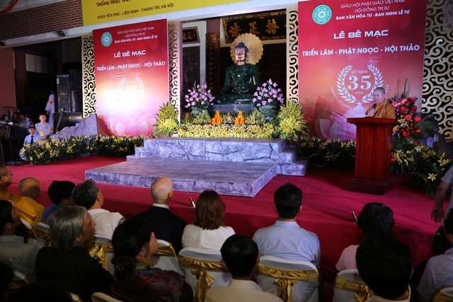 Bế mạc chuỗi sự kiện văn hóa mừng thành lập Giáo hội ảnh 1 a hnoi 8.jpg
