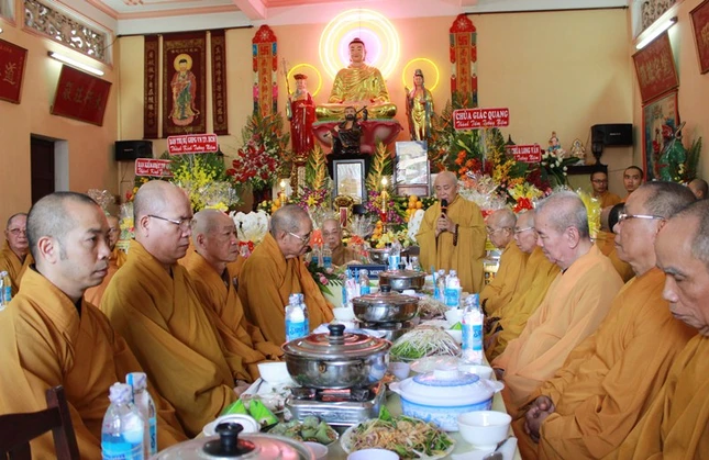 TP.HCM: Lễ húy nhật cố HT.Thích Phổ Chiếu ảnh 4 4hn.jpg