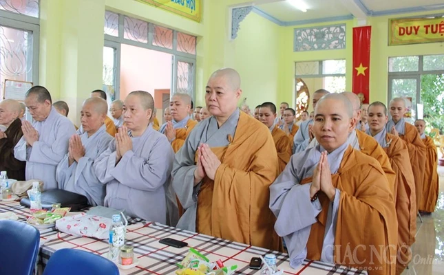 TP.HCM: Phật giáo Q.Thủ Đức mãn khóa an cư ảnh 6 8td.jpg