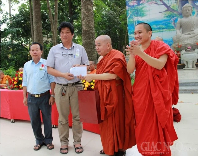 TP.HCM: Sinh hoạt an cư của Phật giáo Nam tông Kinh ảnh 8 15bq.jpg