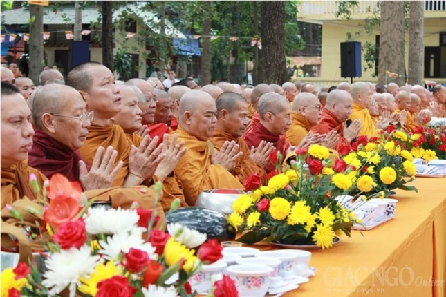 TP.HCM: Sinh hoạt an cư của Phật giáo Nam tông Kinh ảnh 12 23bq.jpg