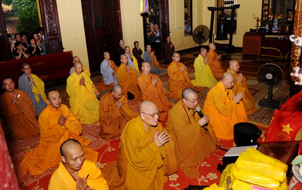 Hà Nội: Trường hạ Quán Sứ làm lễ Tự tứ ảnh 3 quansu 1.jpg