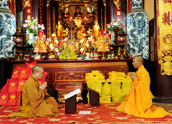 Hà Nội: Trường hạ Quán Sứ làm lễ Tự tứ ảnh 5 quansu 3.jpg