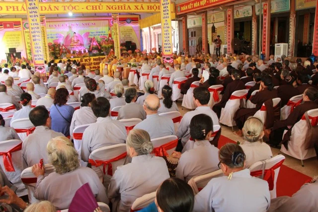 Hải Dương tổ chức Đại lễ kỷ niệm 35 năm GHPGVN ảnh 8 IMG_9324.jpg