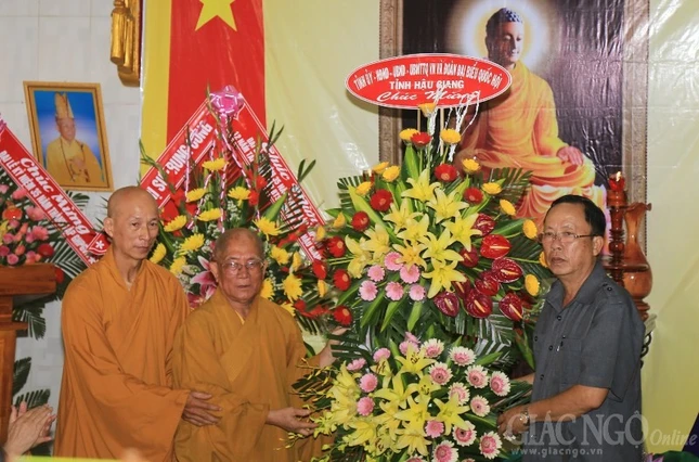 Hậu Giang: Kỷ niệm 35 năm thành lập Giáo hội ảnh 6 H6.JPG