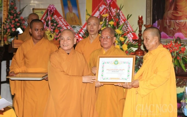 Hậu Giang: Kỷ niệm 35 năm thành lập Giáo hội ảnh 7 H7.JPG