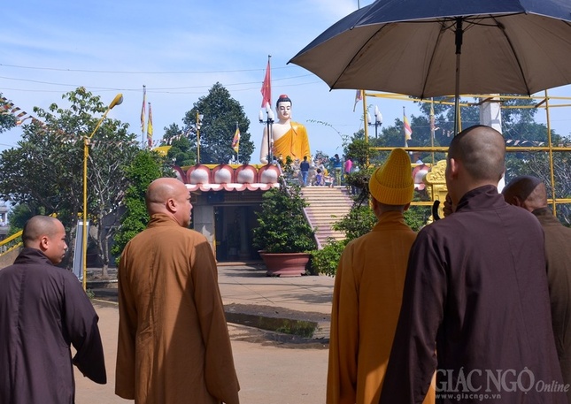 Khoa tu ngay 18-9-2016 (6).JPG