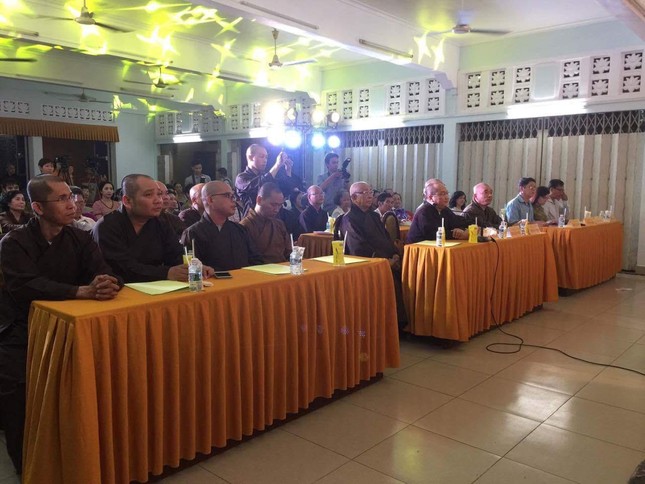 TP.HCM: Hội thi văn nghệ tại chùa Ấn Quang ảnh 3 a thi vn 1.jpg