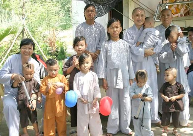 H111 - xa hoi.JPG