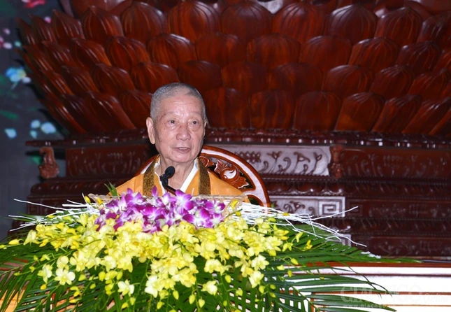 Khoa tu ngay 16-10-2016 (1).JPG