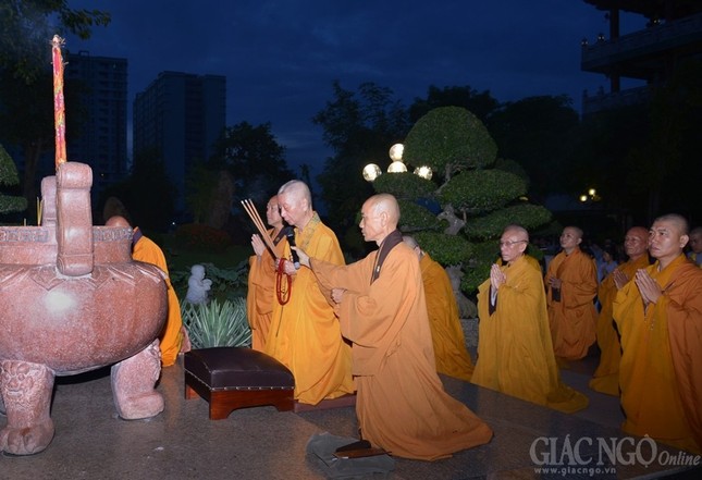 Via Quan Am_19-9 Binh Than (2).jpg