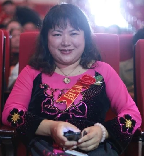 co Lan Phuong.jpg