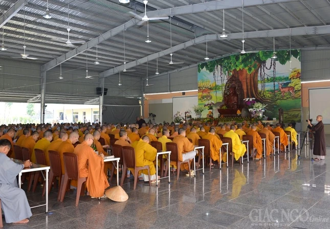 Khoa tu ngay 23-10-2016 (2).jpg