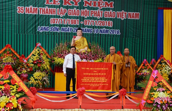 Lạng Sơn: Trọng thể kỷ niệm 35 năm thành lập Giáo hội ảnh 8 DSC_2554.jpg