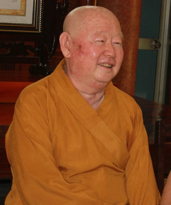 TT.Thich Duy Tran 3.jpg