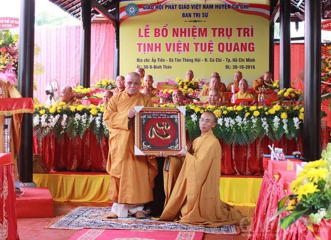 Bổ nhiệm trụ trì tịnh viện Tuệ Quang (Củ Chi) ảnh 5 9tq.jpg