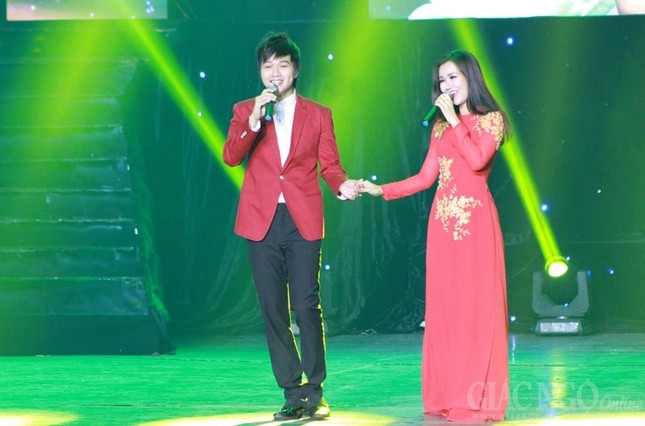 Chùm ảnh: Đêm văn nghệ “Phật giáo và dân tộc” ảnh 9 10vn.jpg