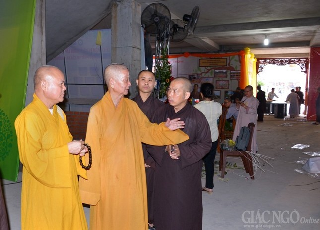 Chuan bi cho dai le (17).jpg