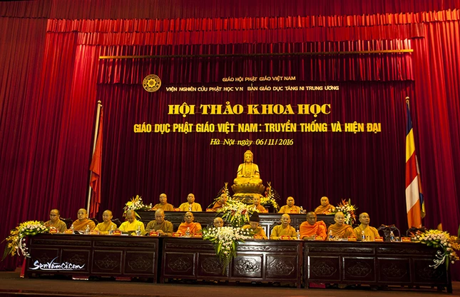 2016-11-06 Hoi thao 35 nam GiaoducPhatgiao (7).jpg