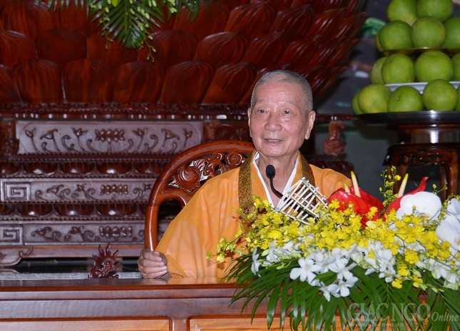 Khoa tu ngay 13-11-2016 (2).jpg