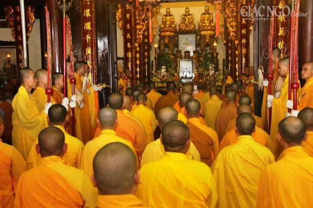 A tuong niem (13).JPG