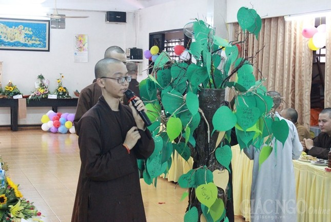 Lớp sơ cấp Q.3 tri ân chư tôn đức giáo thọ sư ảnh 4 5ng.jpg