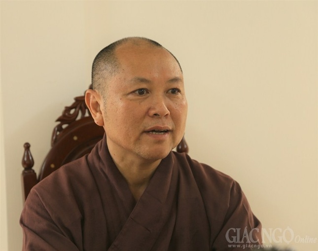 TT.Thích Chân Tính baothien1.jpg