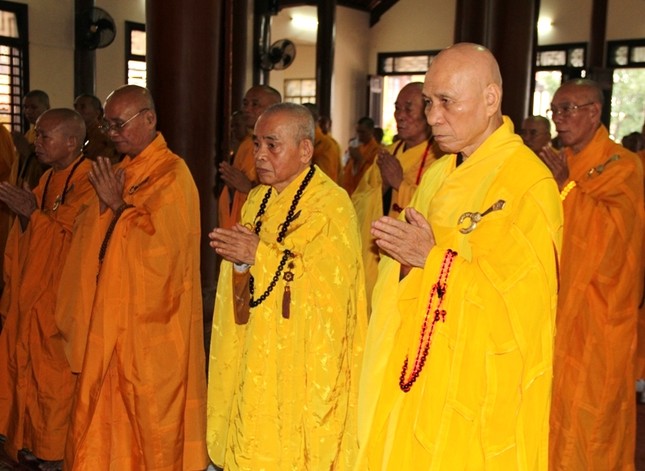 TT-Huế: Tưởng niệm ngày Phật thành đạo ảnh 2 2.jpg