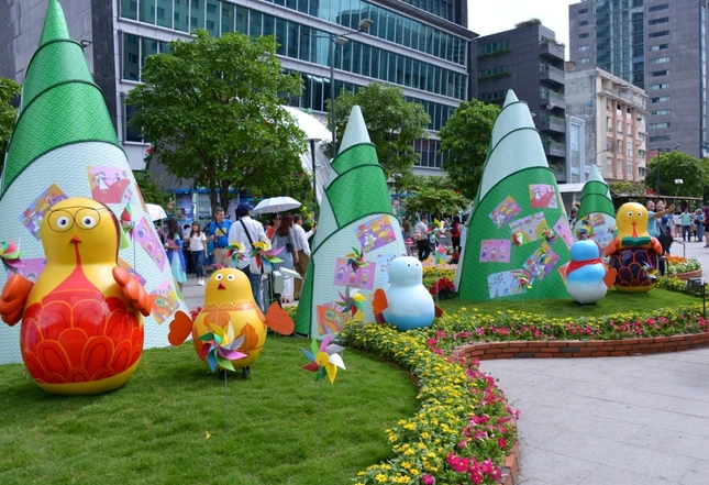 Duong Hoa Nguyen Hue - Xuan Dinh Dau (19).JPG