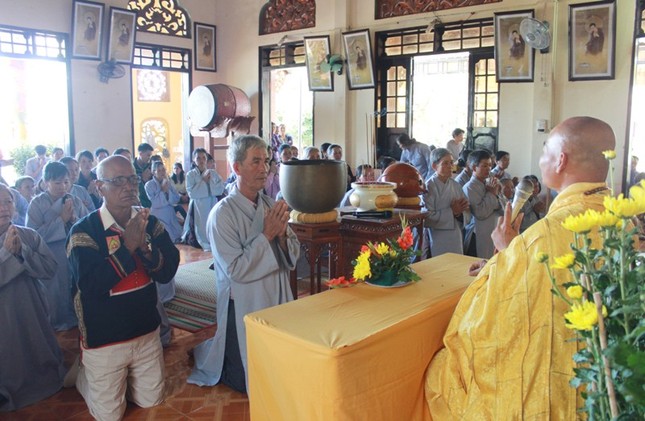 Ngày đầu năm tươi vui ở ngôi chùa trên đất Tây Nguyên ảnh 6 11qt.jpg