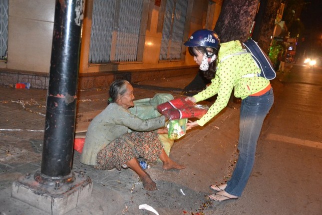 Tết lan tỏa tình người tới mảnh đời vô gia cư ảnh 1 DSC_0536.jpg
