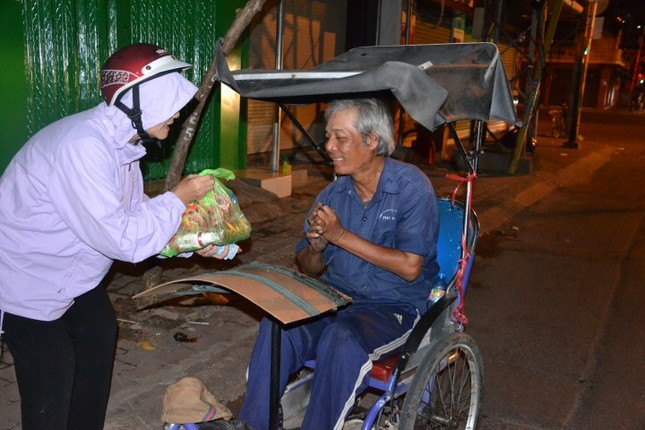 Tết lan tỏa tình người tới mảnh đời vô gia cư ảnh 2 DSC_0540.jpg