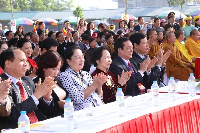 Quảng Ninh: Rộn ràng khai hội Xuân Yên Tử 2017 ảnh 21