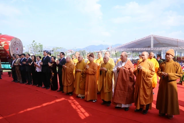 Quảng Ninh: Rộn ràng khai hội Xuân Yên Tử 2017 ảnh 6