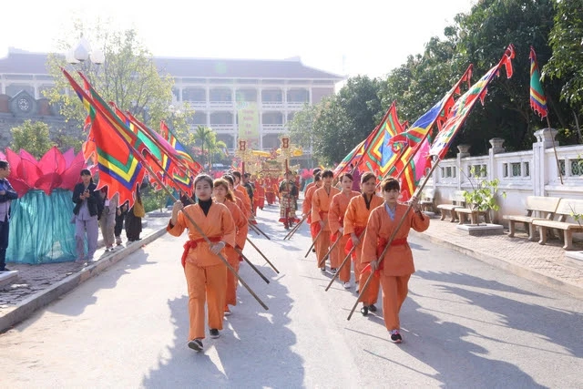 Quảng Ninh: Rộn ràng khai hội Xuân Yên Tử 2017 ảnh 9