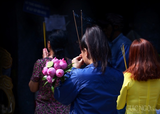 Ram thang Gieng (10).jpg