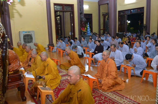 Ram thang Gieng (16).jpg