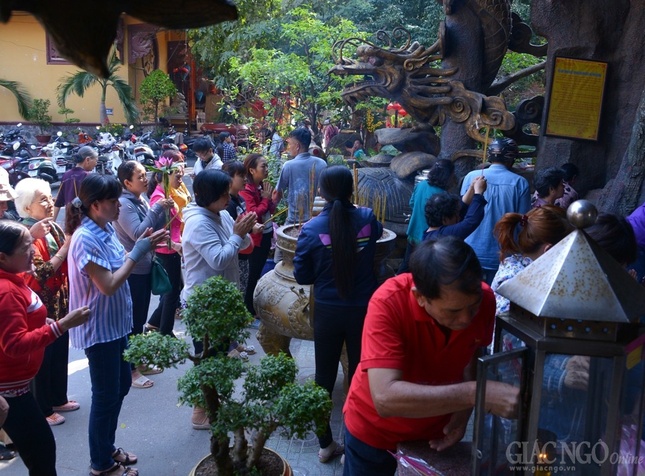 Ram thang Gieng (8).jpg