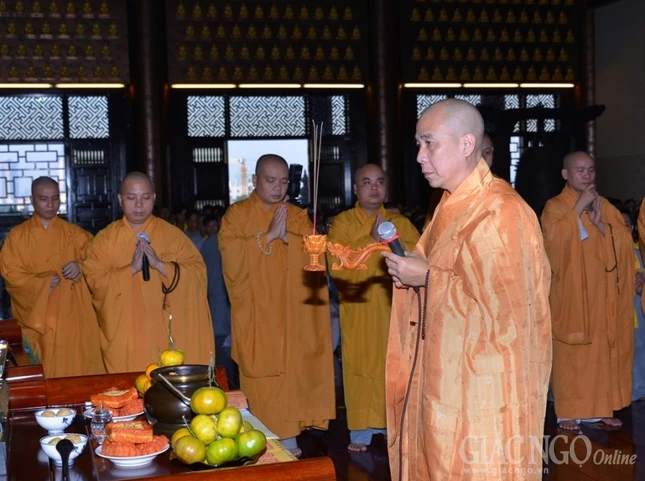 Khai đàn Pháp hội Dược Sư tại chùa Huê Nghiêm ảnh 7 ANHBT (10).JPG