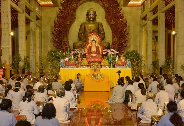 Hoa thuong thuyet giang tai VNQT (1).JPG