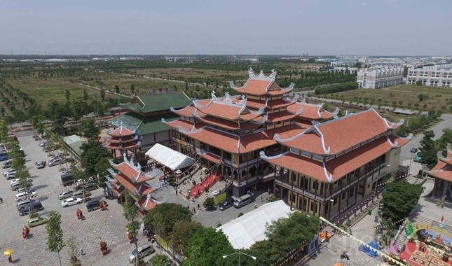 khanhvy2.jpg