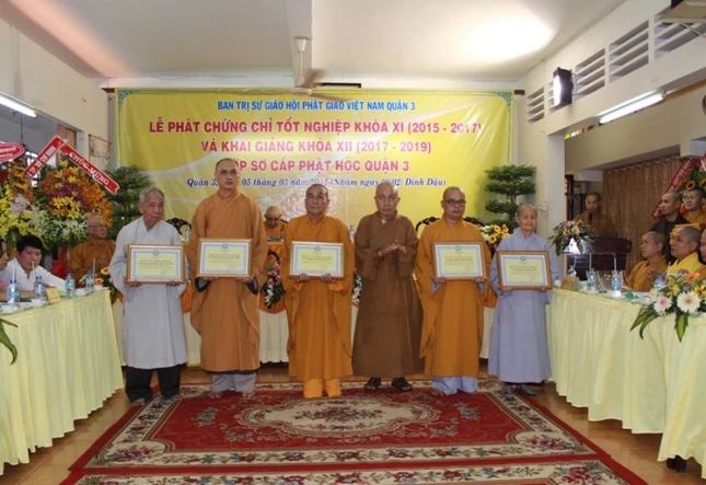 Lớp sơ cấp Phật học Q.3 tổng kết khóa XI ảnh 2 9sc.jpg