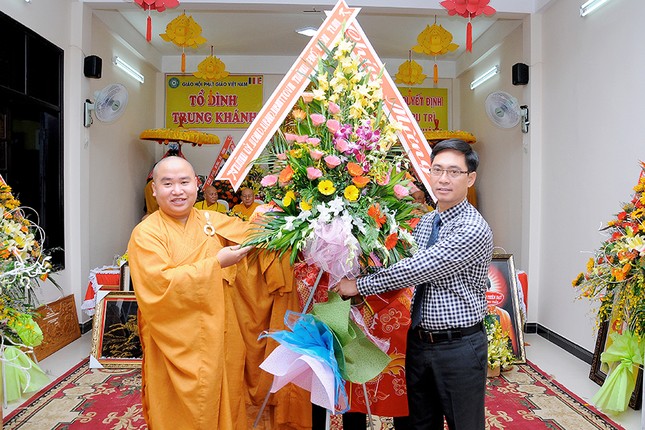 Tổ đình Trung Khánh tổ chức lễ bổ nhiệm trụ trì ảnh 4 IBR_1963 c7.jpg